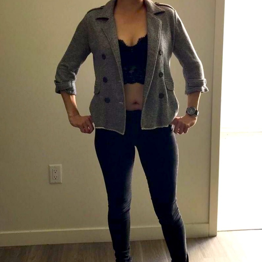 CAbi gray shrunken blazer - Size Small